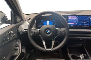 BMW 120 bild 10