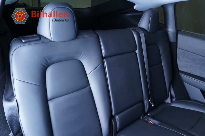Tesla Model Y bild 23