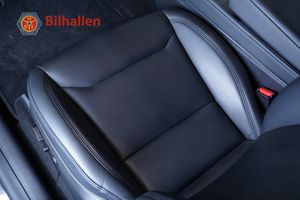 Tesla Model Y bild 19