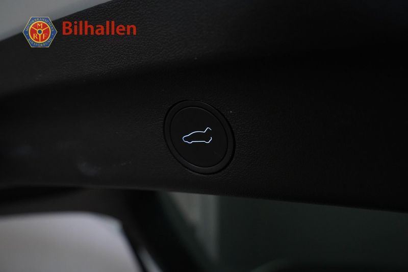 Tesla Model Y bild 30