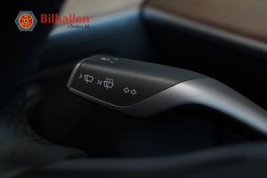 Tesla Model Y bild 15