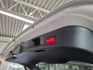 Mercedes EQB300 bild 16