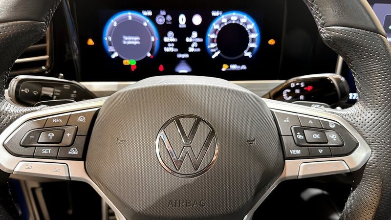 Volkswagen Passat bild 21