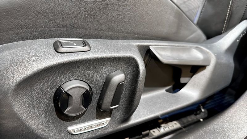 Volkswagen Passat bild 18