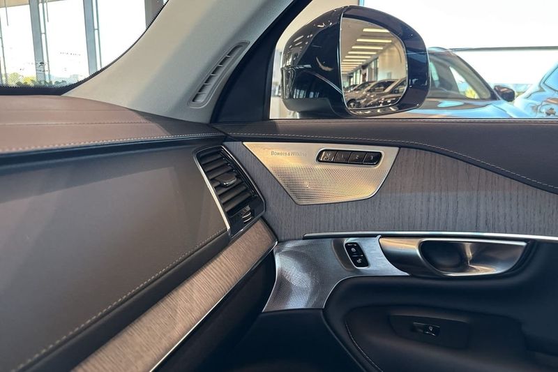 Volvo XC90 bild 27