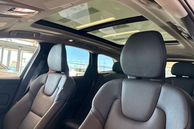 Volvo XC60 bild 19
