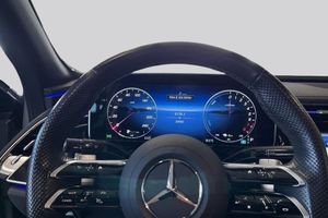 Mercedes E300 bild 10