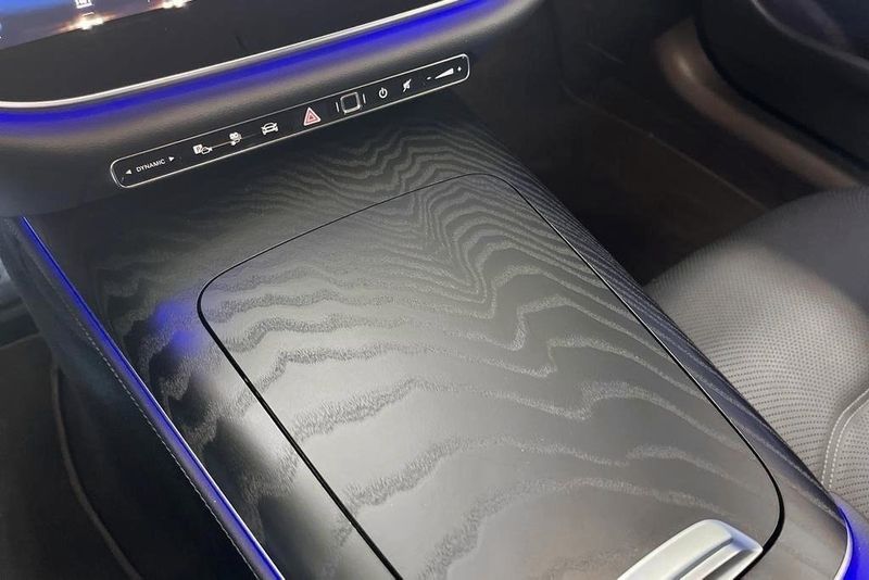 Mercedes E300 bild 12