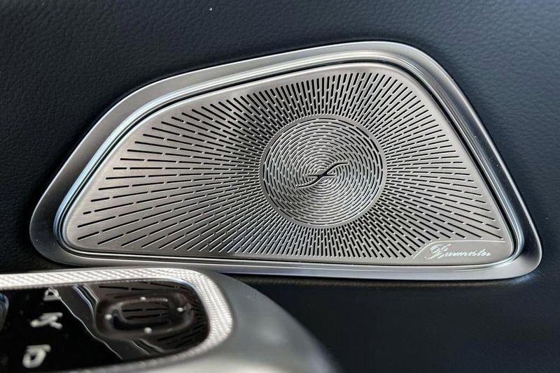 Mercedes E300 bild 19
