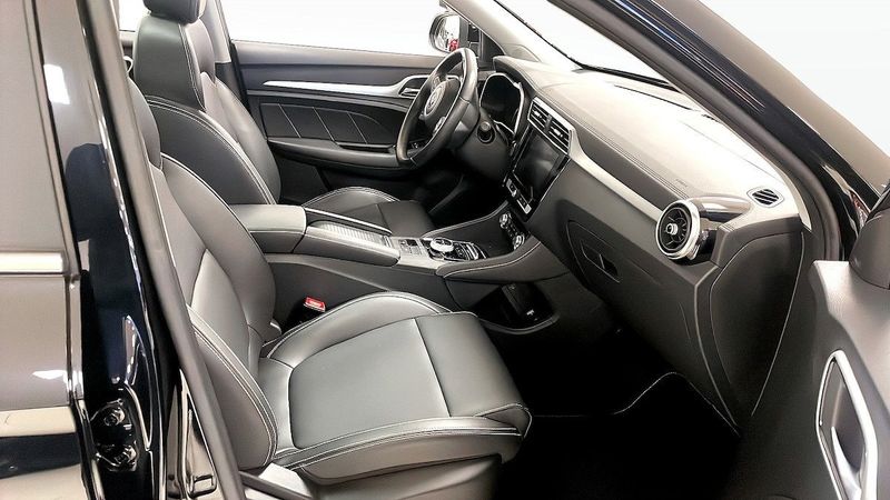 MG ZS EV bild 3