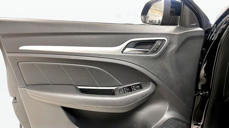 MG ZS EV bild 11