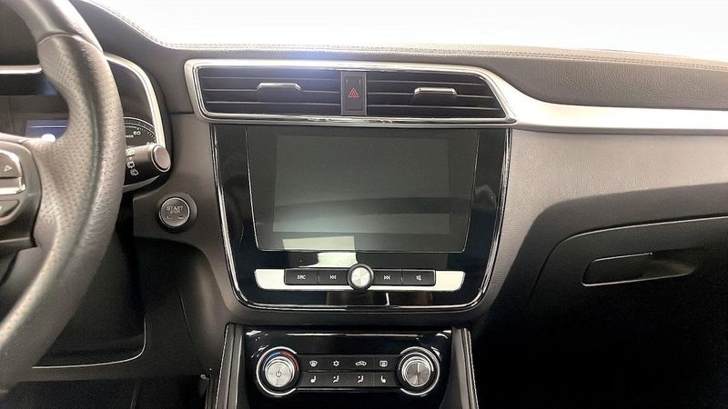 MG ZS EV bild 12
