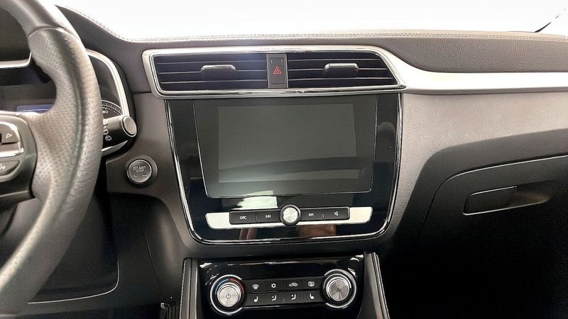 MG ZS EV bild 12