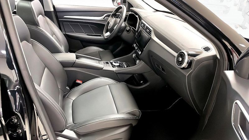 MG ZS EV bild 3