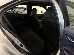 Lexus UX bild 13