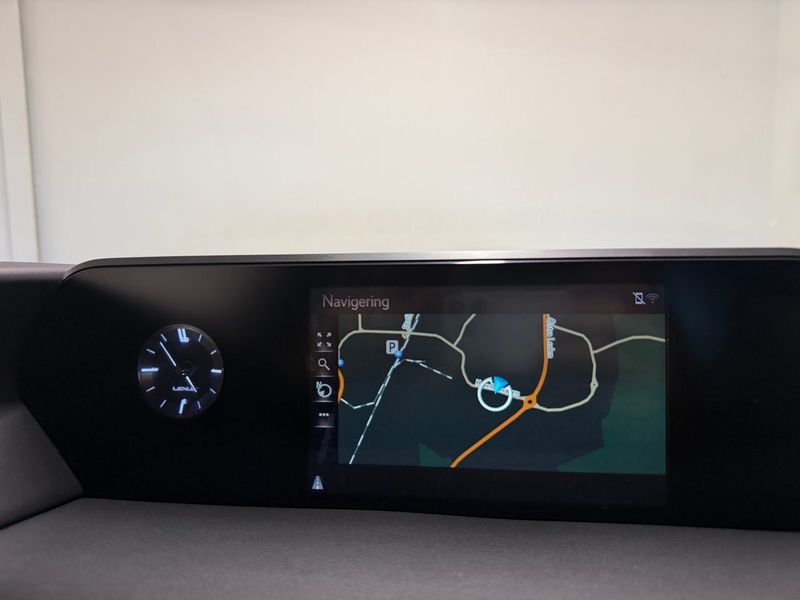Lexus UX bild 11