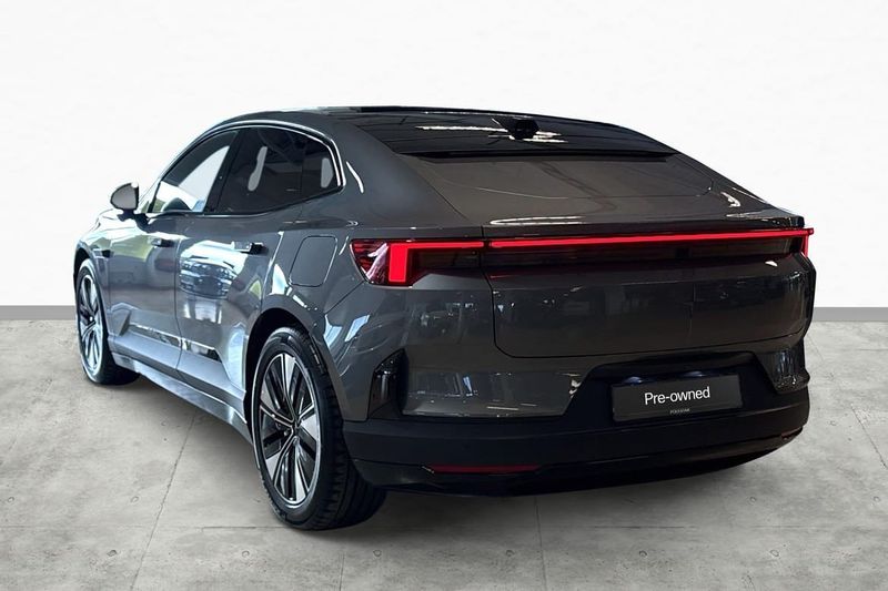 Polestar 4 bild 8