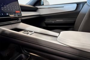 Polestar 4 bild 22
