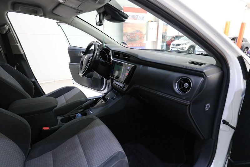 Toyota Auris bild 11