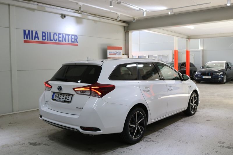 Toyota Auris bild 3