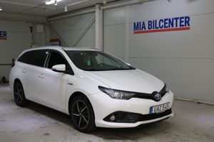 Toyota Auris bild 1