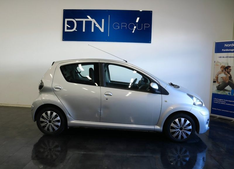 Toyota Aygo bild 2