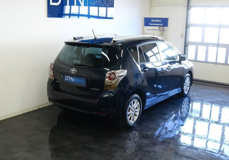 Toyota Verso bild 2