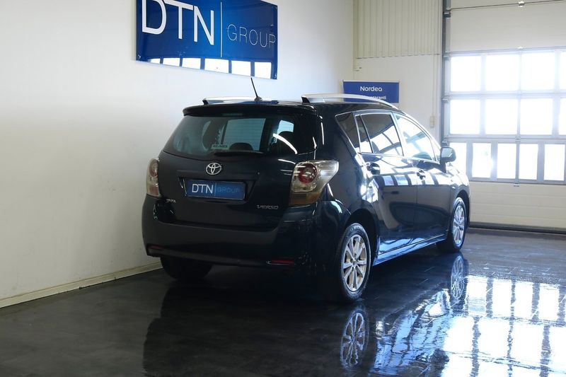 Toyota Verso bild 3