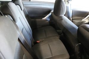 Toyota Verso bild 8
