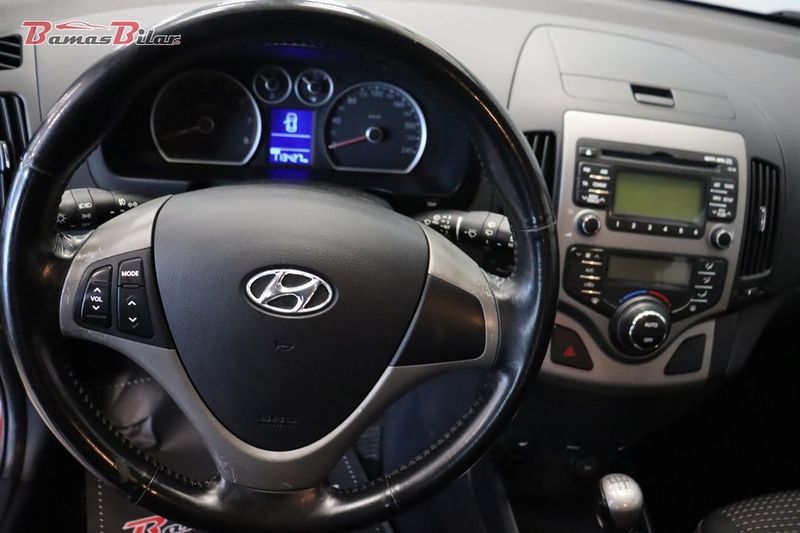 Hyundai i30 bild 10