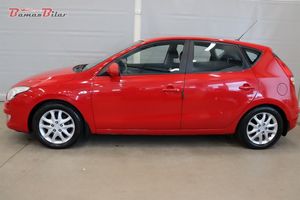 Hyundai i30 bild 2