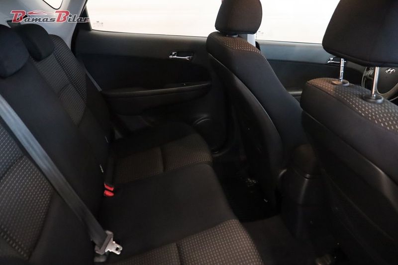 Hyundai i30 bild 18