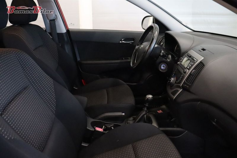 Hyundai i30 bild 17