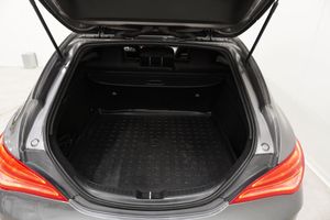 Mercedes CLA45 AMG bild 23