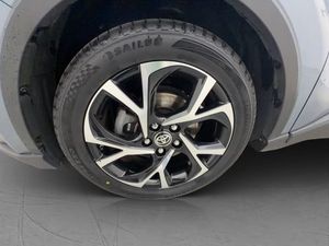 Toyota C-HR bild 32