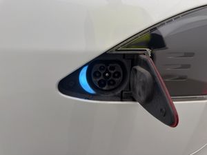 Tesla Model S bild 31