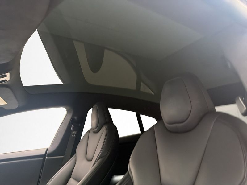 Tesla Model S bild 12