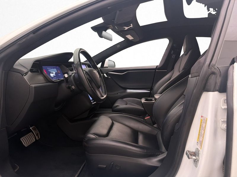 Tesla Model S bild 11