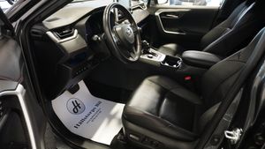 Toyota RAV4 bild 10