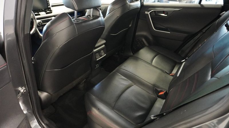 Toyota RAV4 bild 12