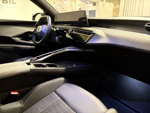 Peugeot e-5008 bild 9
