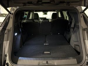 Peugeot e-5008 bild 5