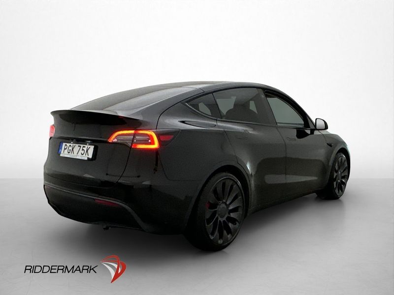 Tesla Model Y bild 8