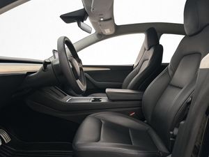 Tesla Model Y bild 14