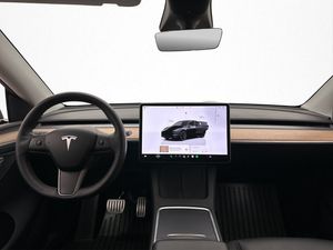 Tesla Model Y bild 16
