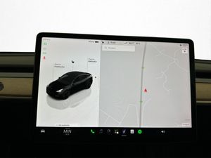 Tesla Model Y bild 24