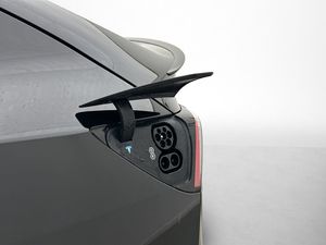 Tesla Model Y bild 12