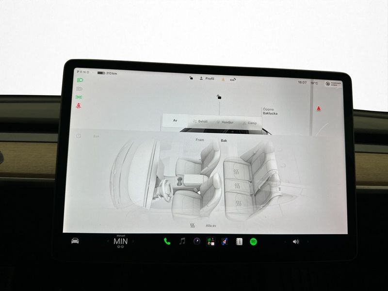 Tesla Model Y bild 26