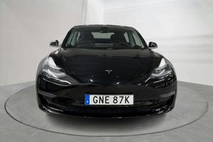 Tesla Model 3 bild 4