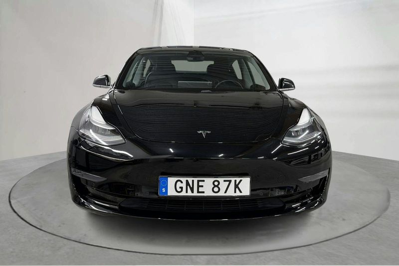 Tesla Model 3 bild 4